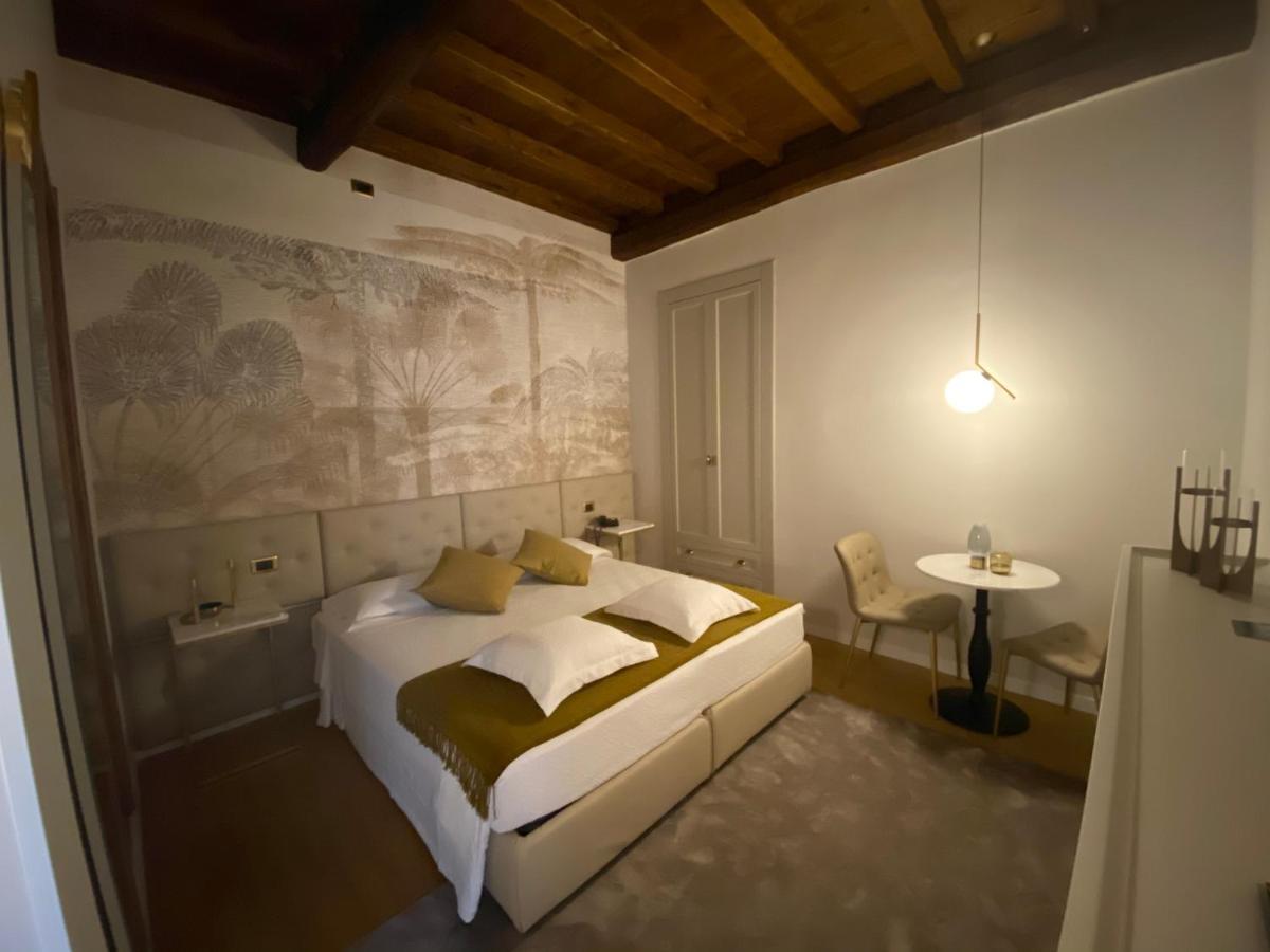 Condotti Rooms Rome Exterior photo